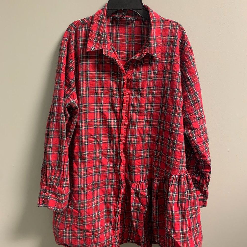 Zara Christmas Plaid Long Sleeve Top w/Bottom Ruffle